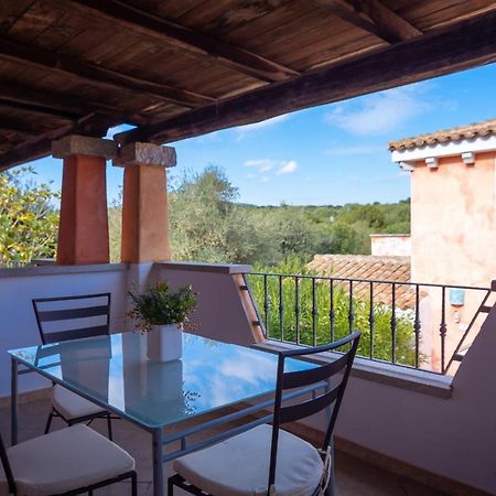 Residenze Il Girasole Lejlighedshotel Golfo Aranci Eksteriør billede