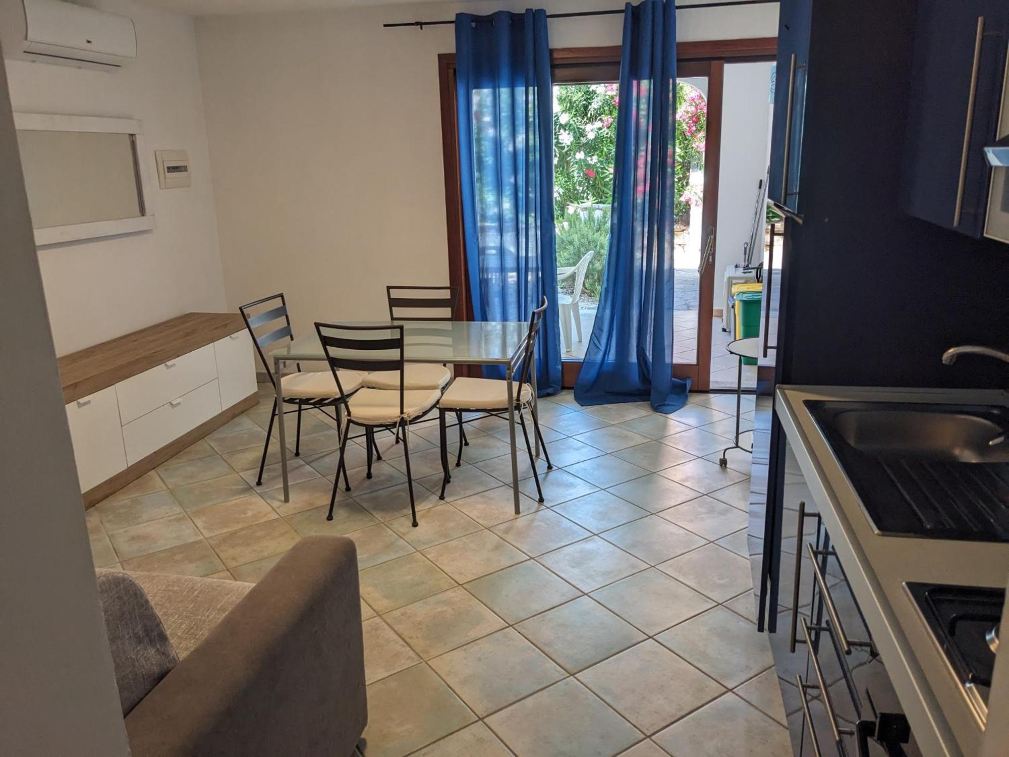 Residenze Il Girasole Lejlighedshotel Golfo Aranci Værelse billede