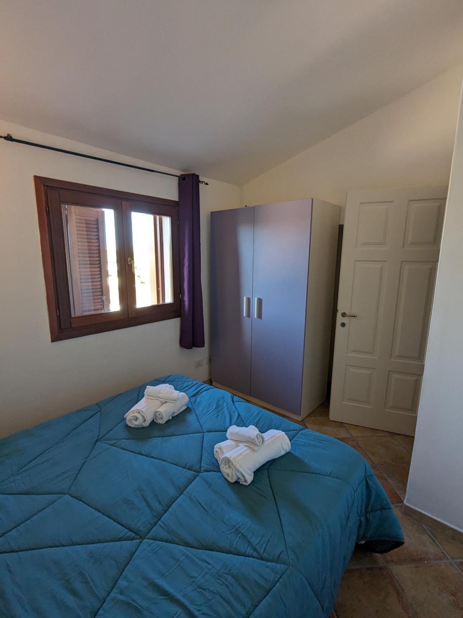 Residenze Il Girasole Lejlighedshotel Golfo Aranci Eksteriør billede