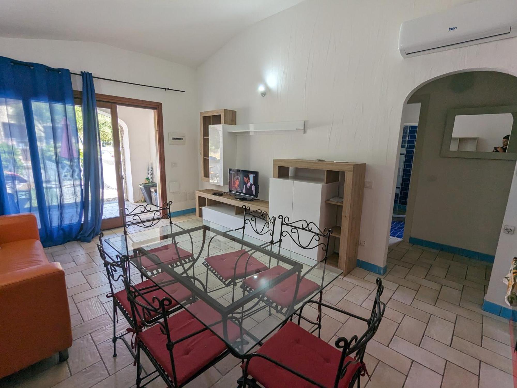 Residenze Il Girasole Lejlighedshotel Golfo Aranci Eksteriør billede